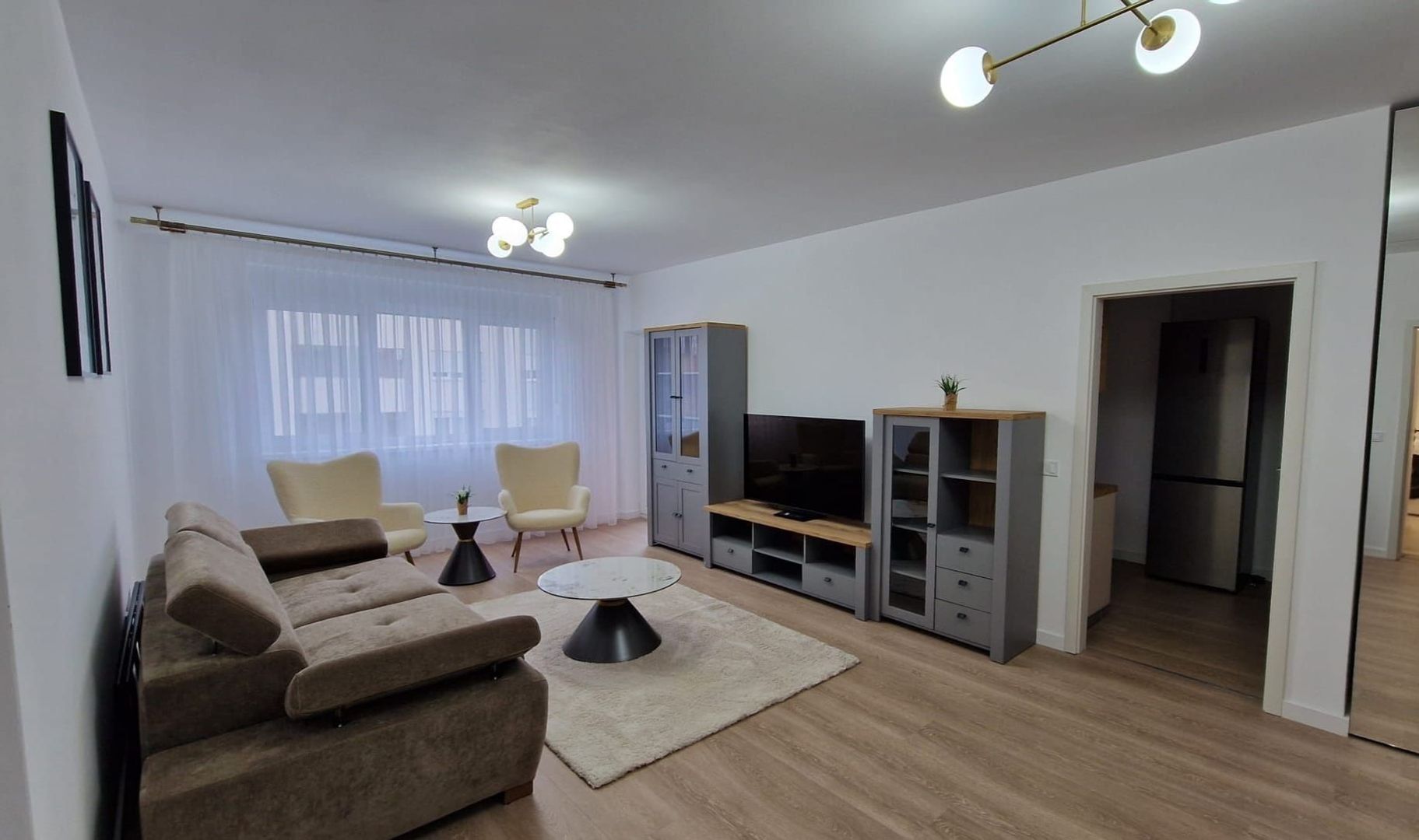 Apartament cu 2 camere de inchiriat in Alba Iulia - Poză 1