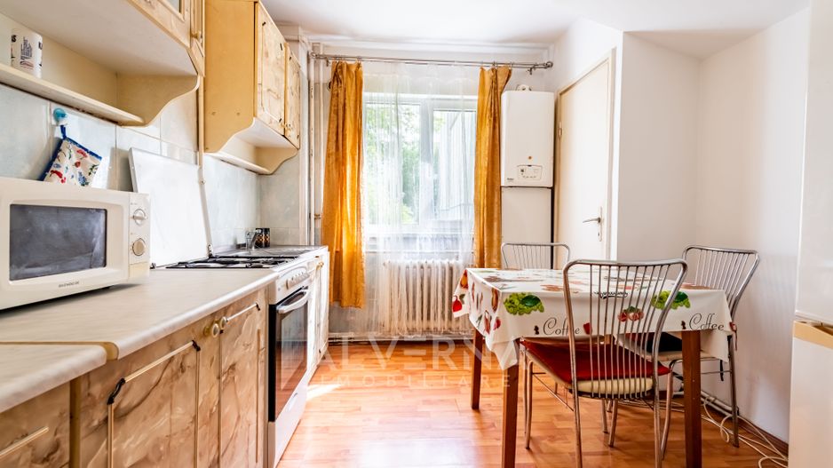 Apartament 3 camere | decomandat | 70mp + balcon | parcare | Manastur - Poză 1
