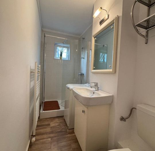 Apartament cu 3 camere, recent zugrăvit și mobilat cu piese noi | Comision 0 - Poză 27