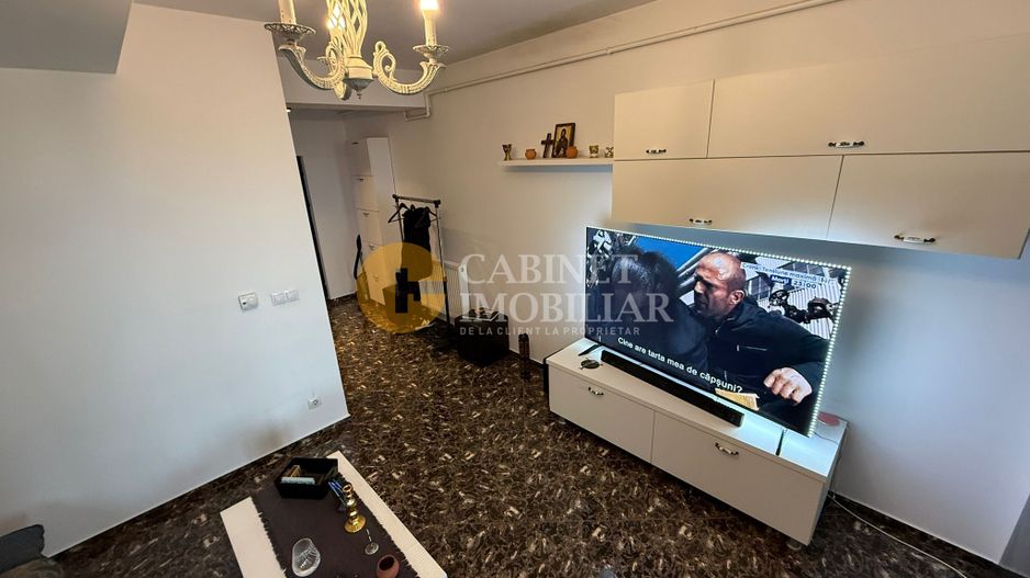 2 camere DECOMANDAT-- ETAJ 3-- Central, Valea Lupului - Poză 1