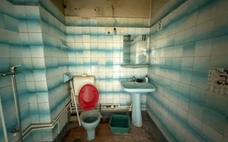 OPORTUNITATE DE VANZARE APARTAMENT 3 CAMERE CENTRALA TERMICA 2 BAI - Poză 12