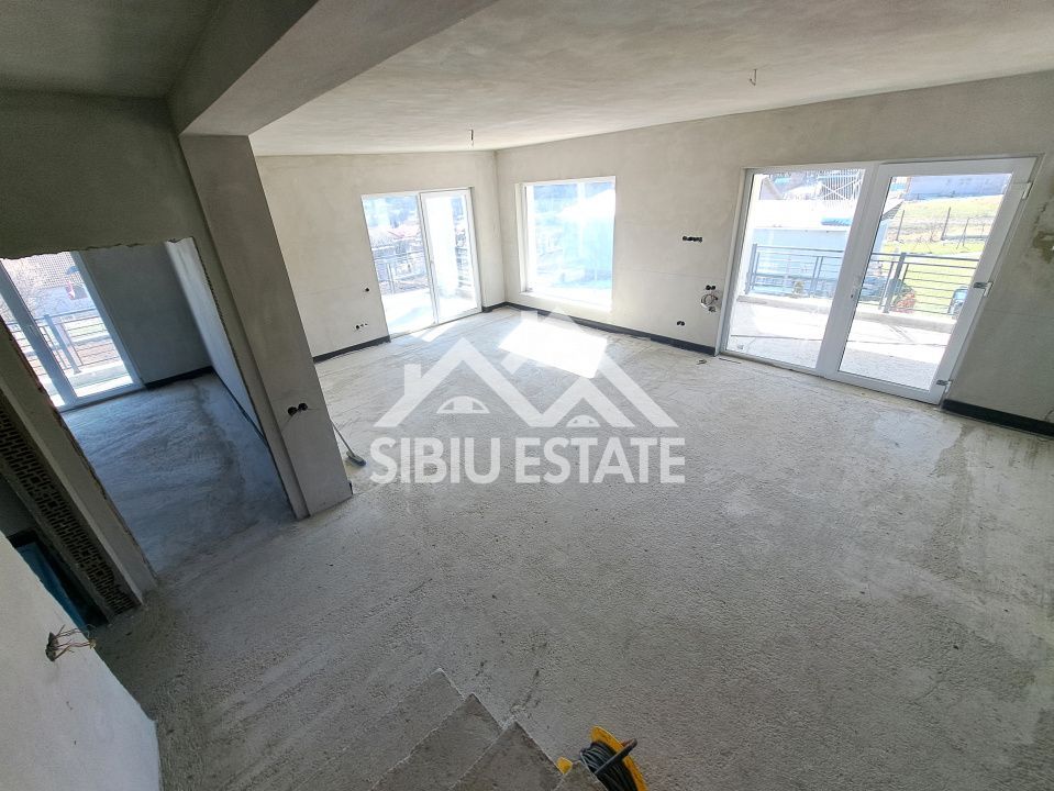 Casa Sibiu, Tocile teren 600, terase, garaj - Poză 3