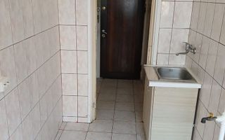3 camere I Piata Mihail Kogalniceanu I De renovat I Etaj 4 - Poză 8