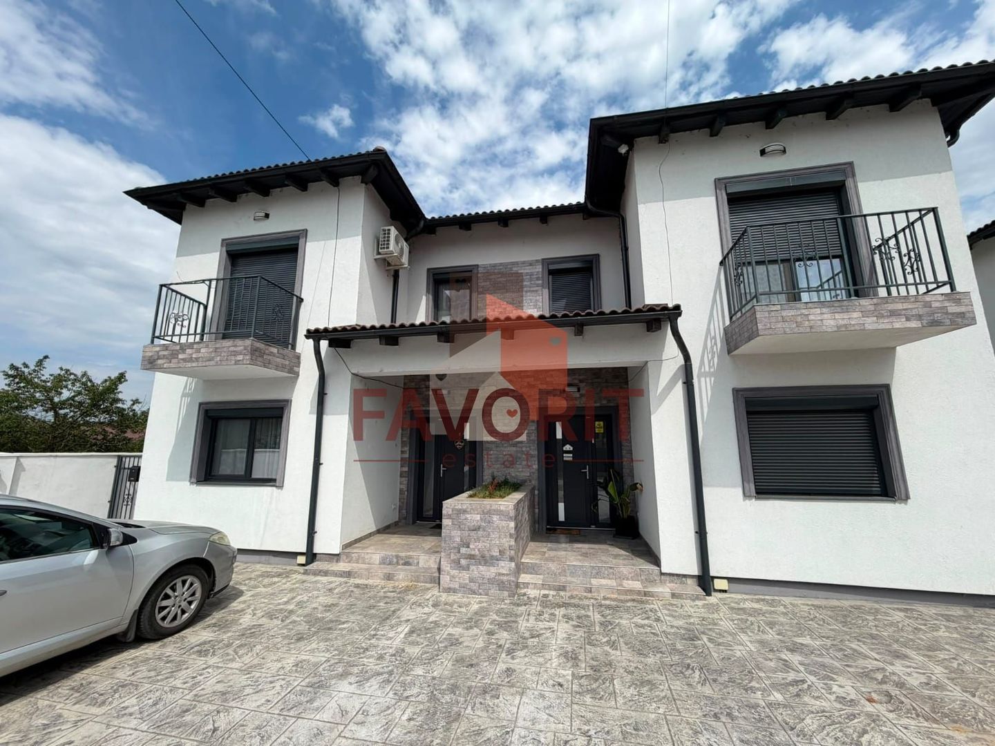 Duplex | 5 camere | Mobilat | Toate utilitatile | Asfalt | Utvin | - Poză 1