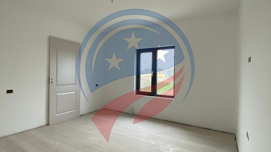 CASA 4 CAMERE PE PARTER ZONA SELGROS - Poză 6