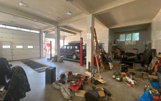 Casă / Vilă, și service cu spații de birouri, de vânzare în sector 4 - Poză 2