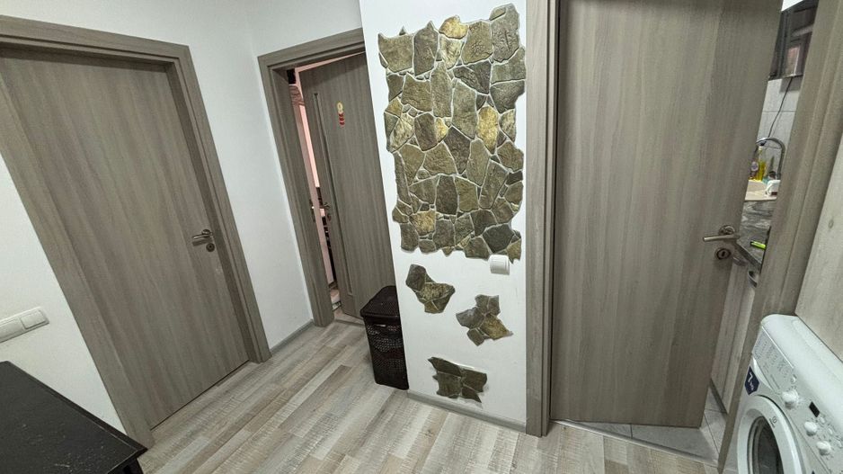 GARSONIERA COCHETA CENTRALA PROPRIE LOC PARCARE ZONA METALURGIEI - Poză 4