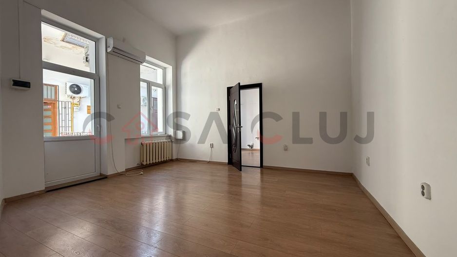 40 MP | PIATA MIHAI VITEAZU | LOCUINTA / SPATIU BIROU - Poză 1