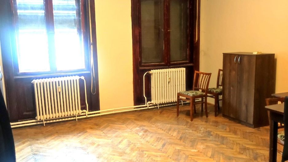 Spatiu birou central - Poză 7