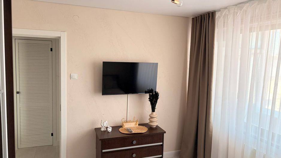 De inchiriat apartament cu 2 camere zona centrala - Poză 11
