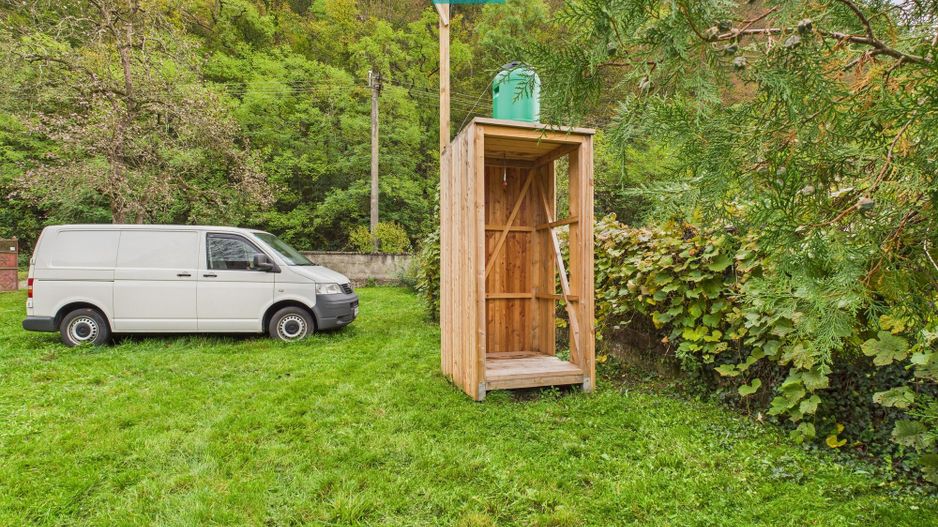 Casă cu teren generos Vărădia de Mureș - Stejar - Poză 9