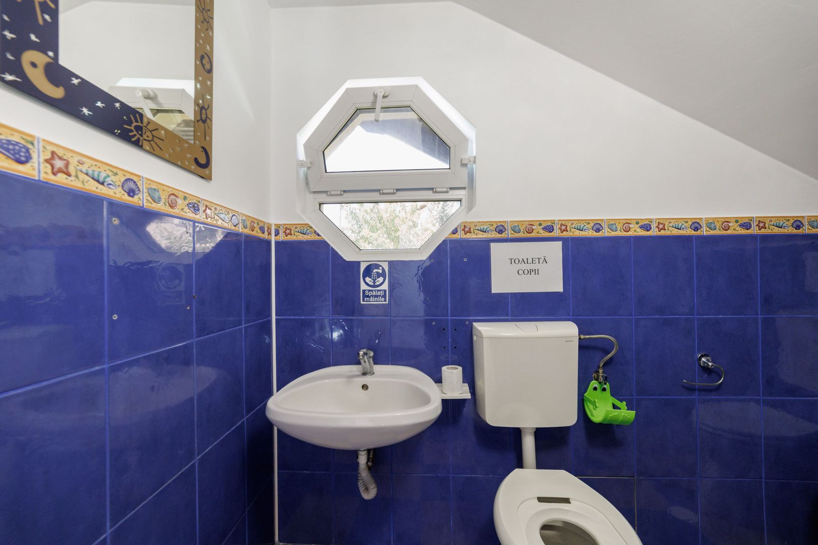 Proprietate multifunctionala | Doua cladiri | 581 mp | Pitesti - Poză 8