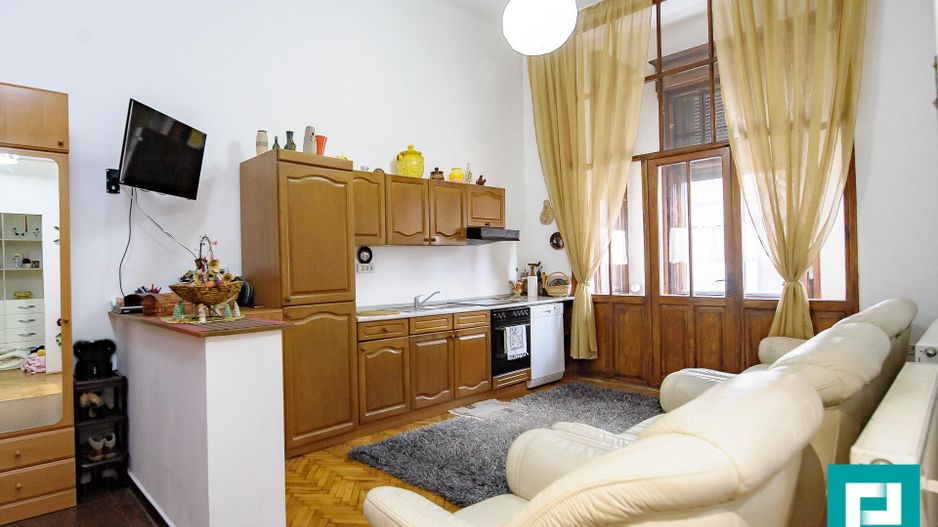 Apartament 2 camere ultracentral - Poză 1