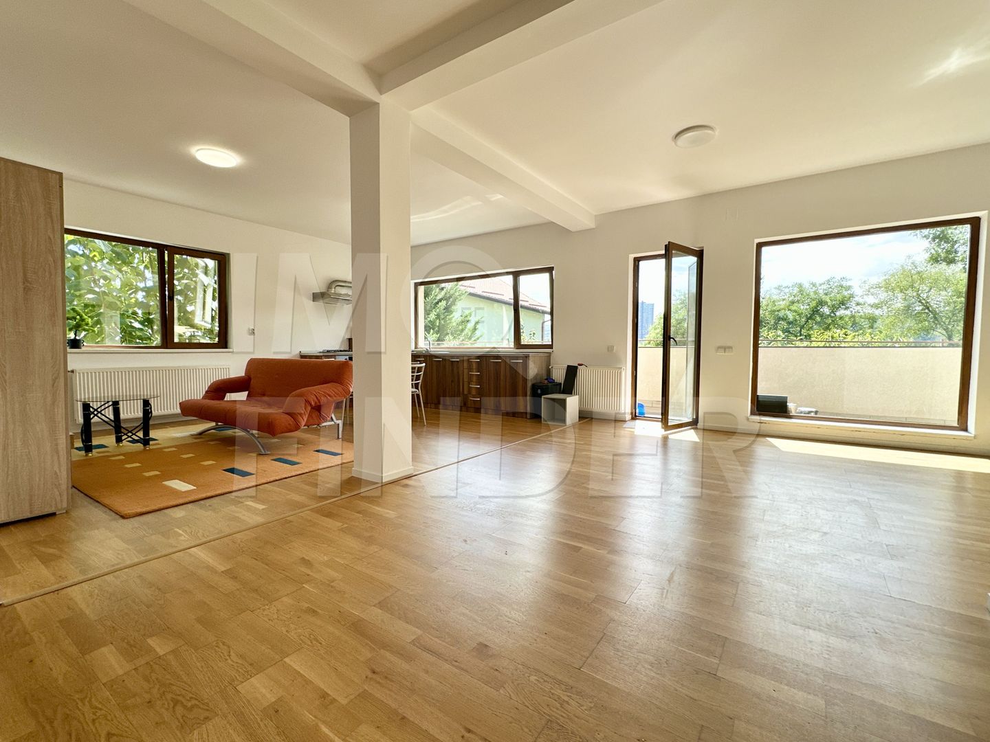 Apartament in vila, 90 mp, 2 dormitoare si 2 bai – Grigorescu, parcare - Poză 2