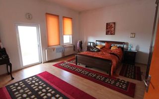 Vilă transformata în cămin pretabilă investiție - Poză 13