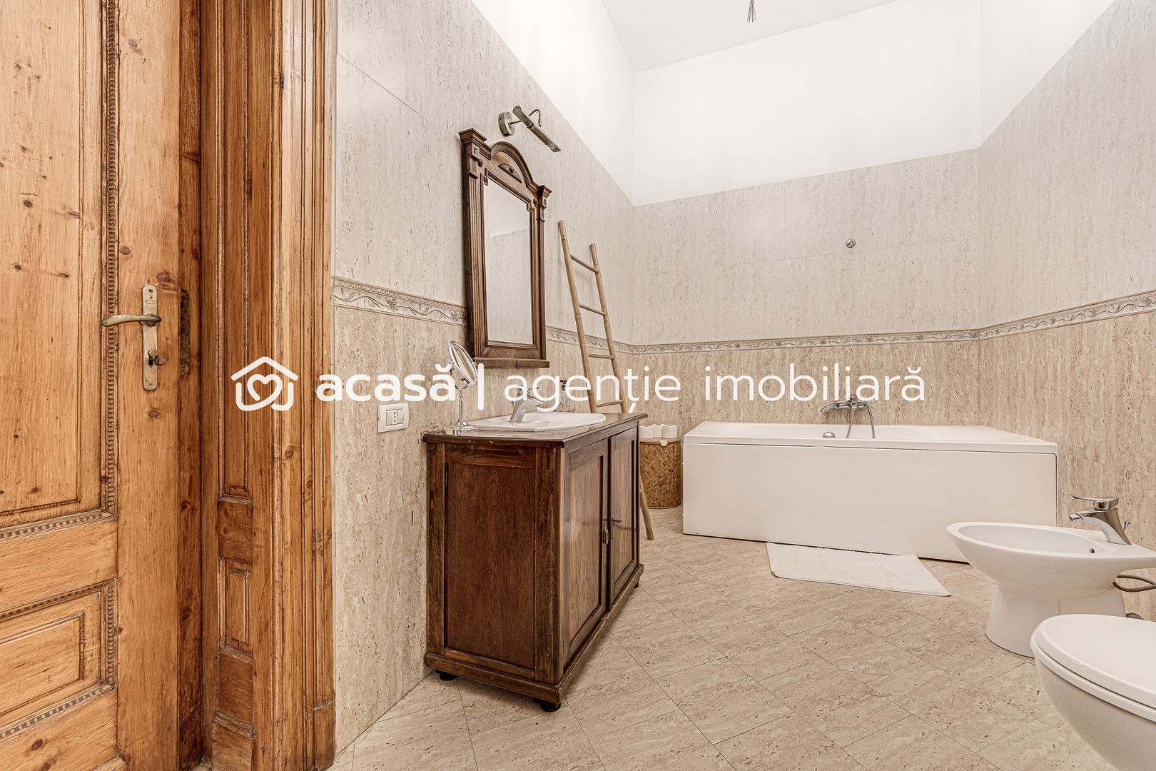 Apartament in Palatul Bohus - Poză 14