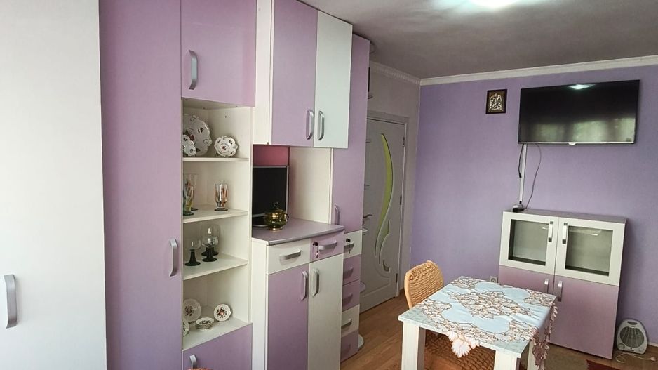 Apartament 2 camere, 41 mp, parter inalt, mobilat, in Alesd, jud.Bihor - Poză 2