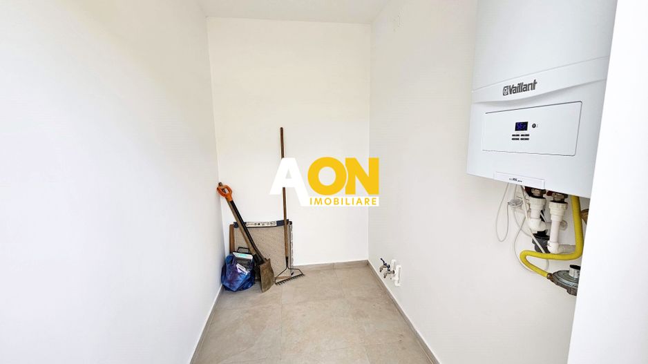 1/2 Duplex, 4 camere, 449 mp teren, asfalt, toate utilitatile, Cetate - Poză 16