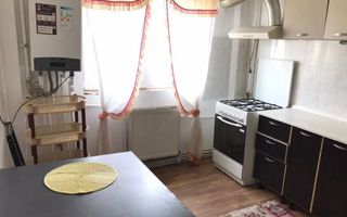 Apartament cu trei camere de inchiriat - Poză 4