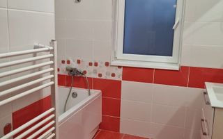 Apartament cu 3 camere, parter înalt, Florești. - Poză 6