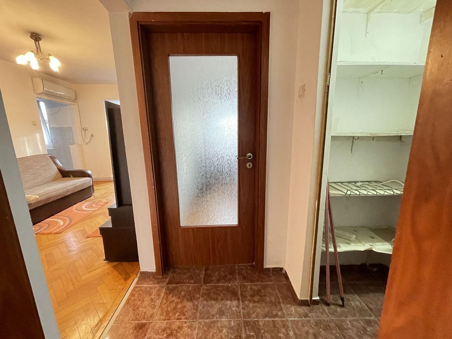 Apartament cu trei camere zona Dacia - Poză 16
