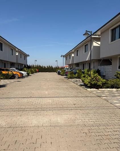 Vilă Duplex Otopeni | Complet Mobilată & Utilată - Poză 5