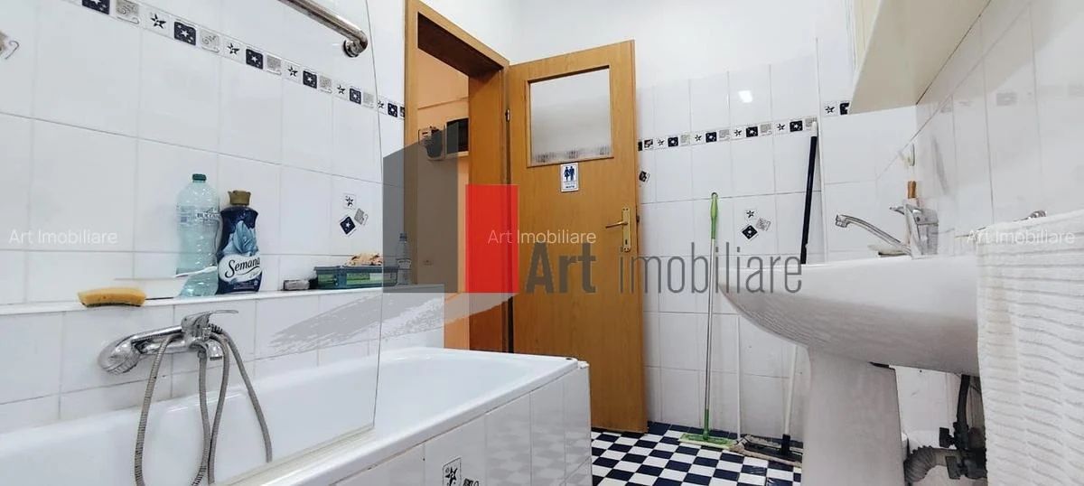Apartamentul "KONFORTA", intrare separata - Poză 7