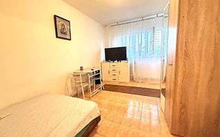 Garsoniera,  etaj intermediar, centrala, aer conditionat - Zimbru - Poză 1