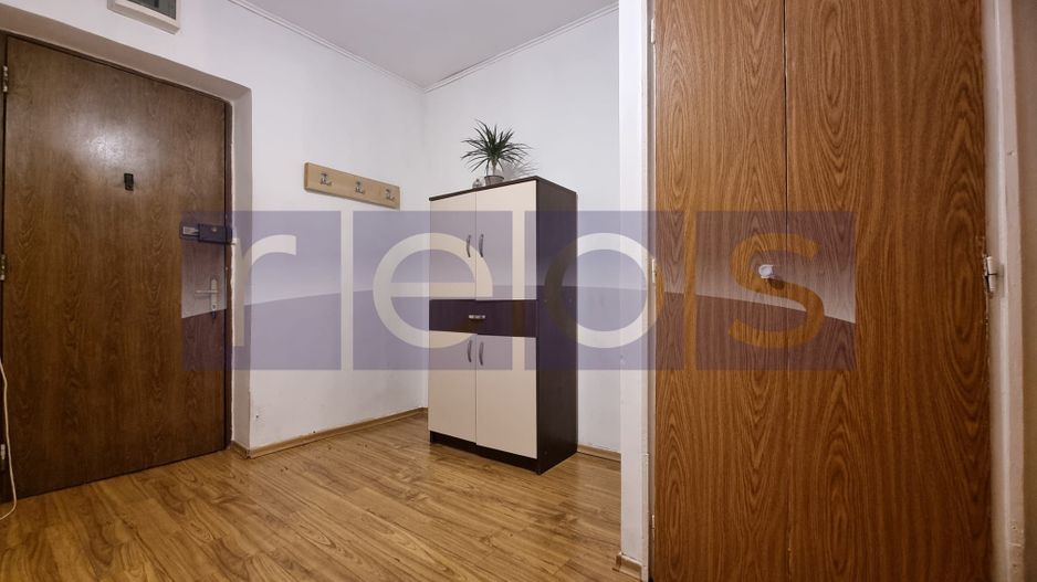 VANZARE -GARSONIERA -TIMPURI NOI -TINERETULUI - Poză 7