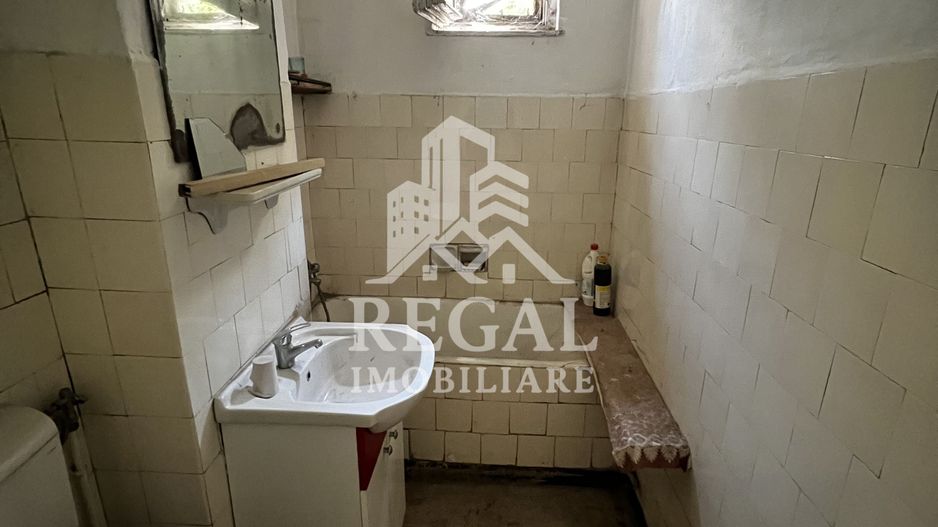Apartament 3 camere de vânzare – etaj 2, 2 balcoane, vizavi de OMV - Poză 4