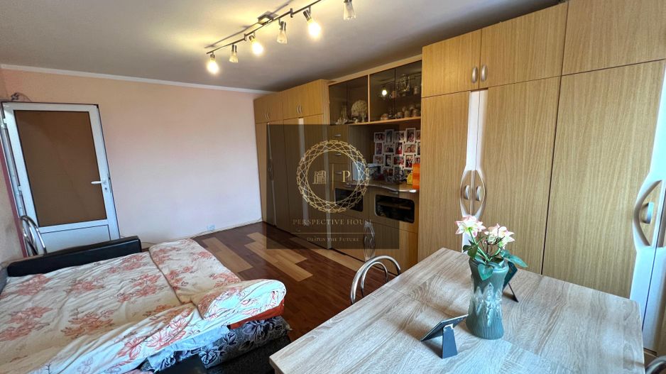Apartament cu 2 Camere decomandat, mobilat-utilat, zona Carolina Mall - Poză 1