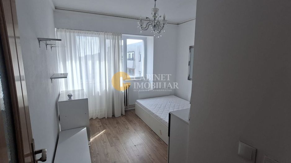 Apartament 3 camere decomandat | Ultracentral | Etaj 10/10 | Aproape de UMF - Poză 3