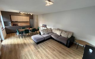 Casa recent renovata in zona centrala - cu loc de parcare si garaj - Poză 6