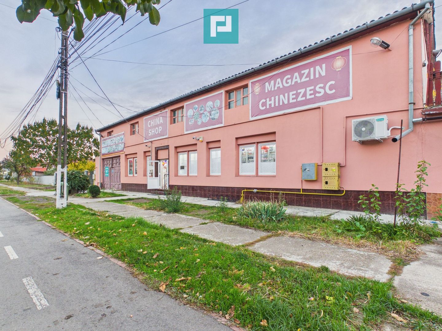 Proprietate impresionantă Sântana - 3500 mp utili - Poză 7