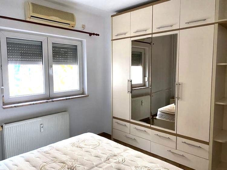 🌟 ]nchiriez Apartament cu 4 camere, 92 mp, Ștefan cel Mare, lângă Parc Circului - Poză 2