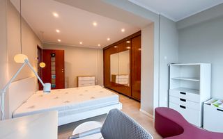 2 camere, cu vedere la Piata Mihai Viteazul! - Poză 1