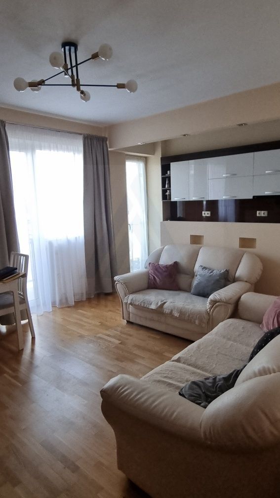 Apartament 3 camere 67 mp utili loc de parcare si balcon zona Turnisor - Poză 1