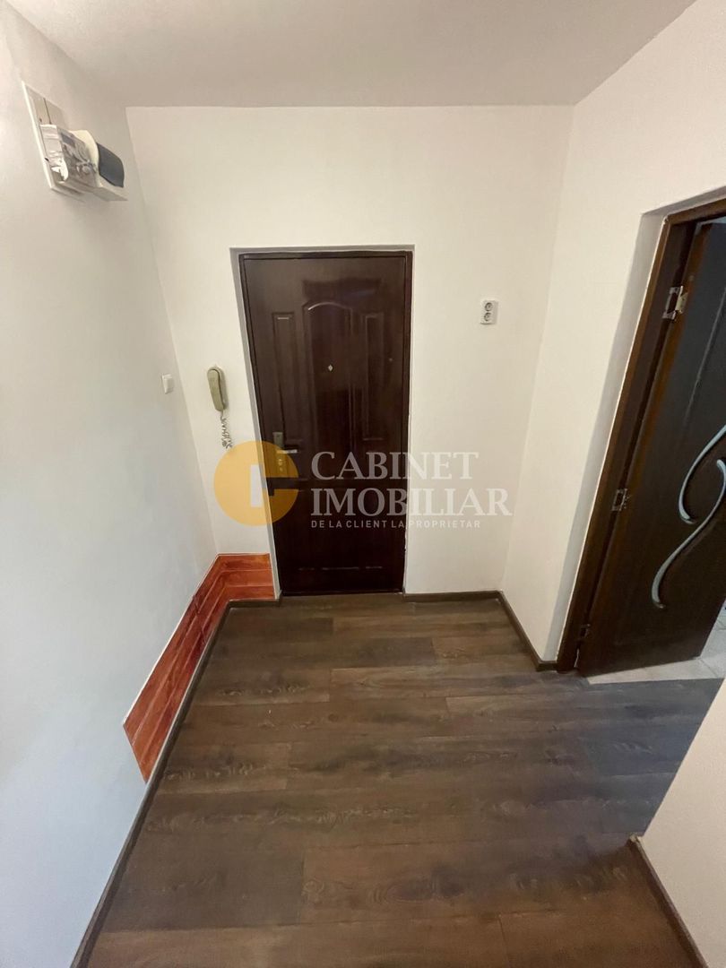 2 Camere Decomandat - Etaj 1 - Zona Alexandru Cel Bun - Poză 7