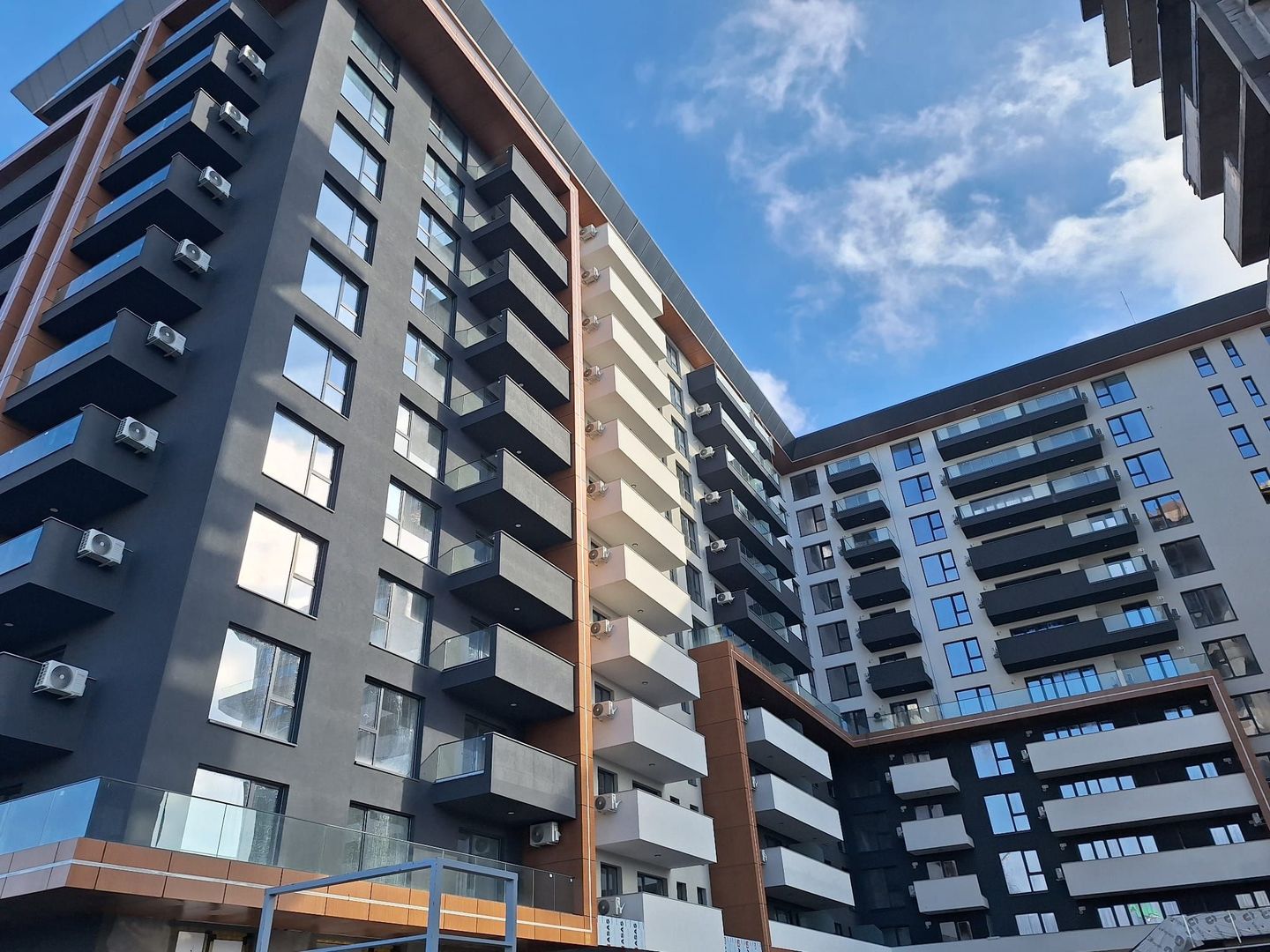 2 CAMERE - BLOC NOU - FINALIZAT - ULTRAFINISAT - PRET PROMO - Poză 2