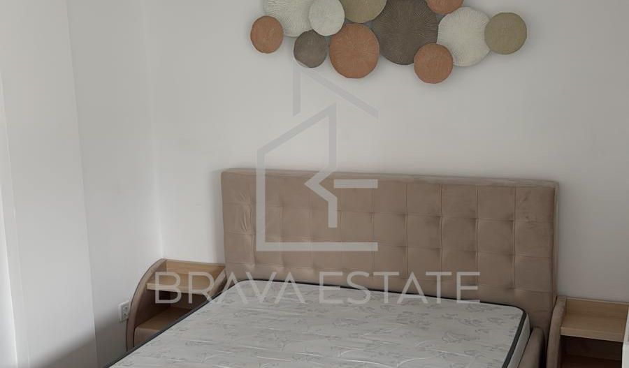 Apartament o cameră, 37mp, balcon, parcare subterană , zona Terra - Poză 9