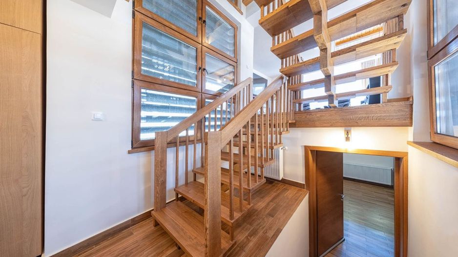 Vilă exclusivista 6 camere/ Panorama/Trei Brazi, Predeal - Poză 19