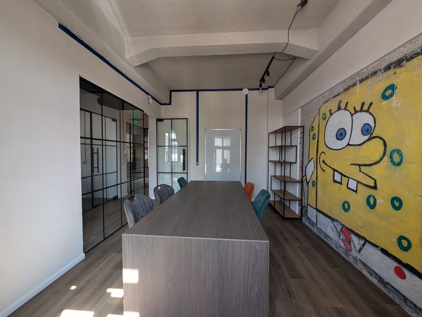 Coworking modern în zona Cișmigiu – 3 birouri de închiriat - Poză 3