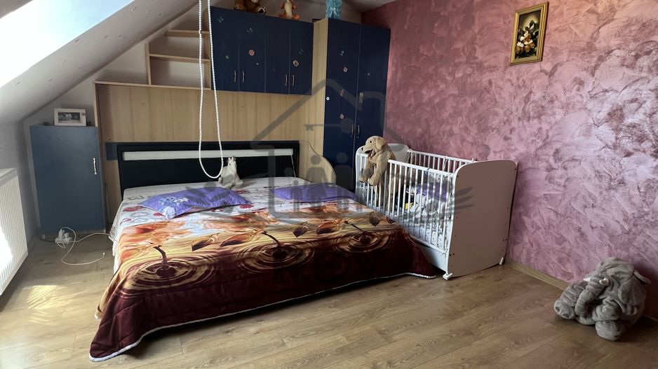 De vanzare- Apartament 3 camere str Luptei - Poză 6