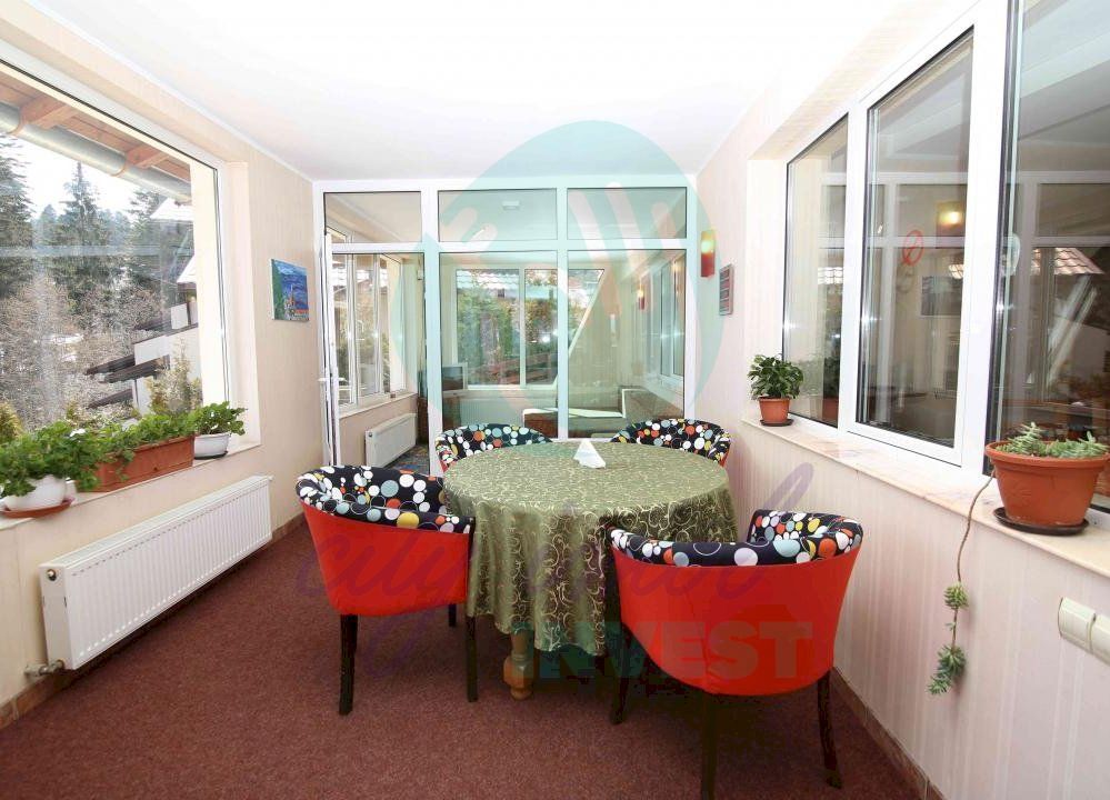 Vila cu 24 de camere cu priveliste superba ideal investitie in PREDEAL - Poză 47