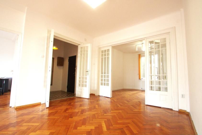 Inchiriere apartament de 4 camere - Poză 2