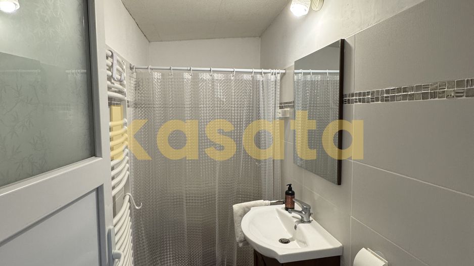 Casa 2 camere cu pivniță și pod în cartierul Bucureștii Noi - Chitila - Poză 11