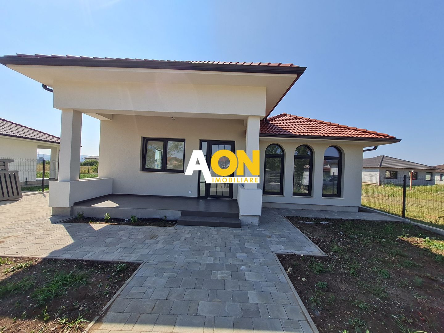 Casa 3 Camere, Teren 353 mp, Zona Micesti, Toate Utilitatile - Poză 1