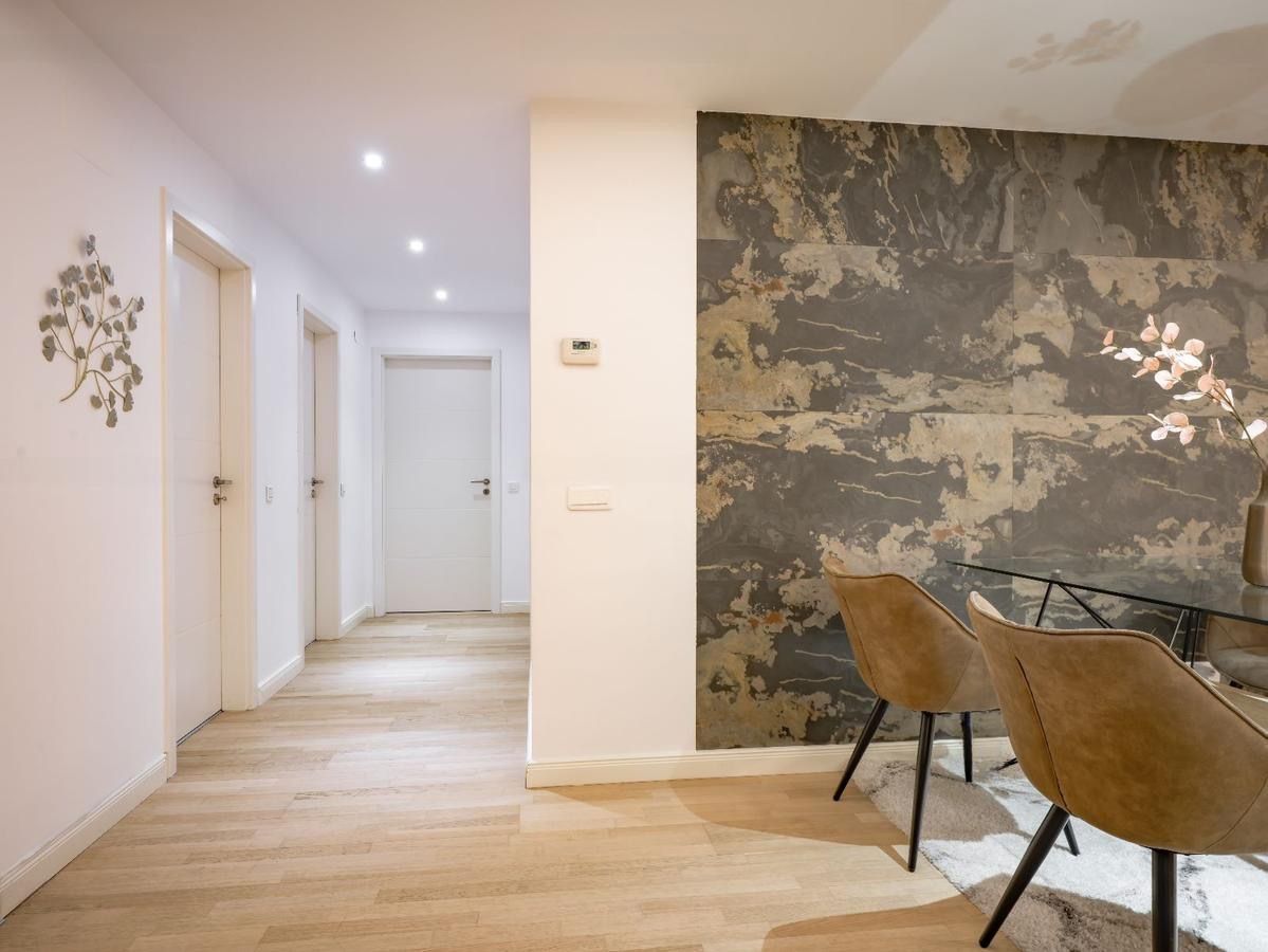 Chirie I Apartament unic de 3 camere | Vedere directă pădure I 127 mp - Poză 10