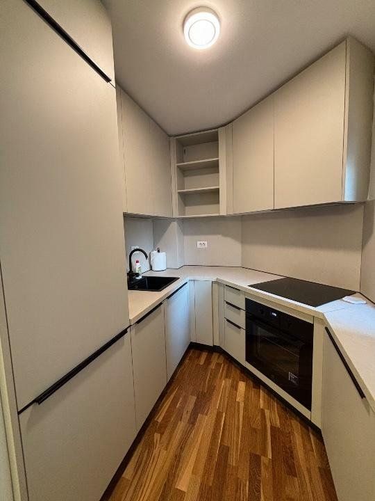 Apt 2 cam Victoriei, design interbelic şi finisaje de lux. - Poză 14