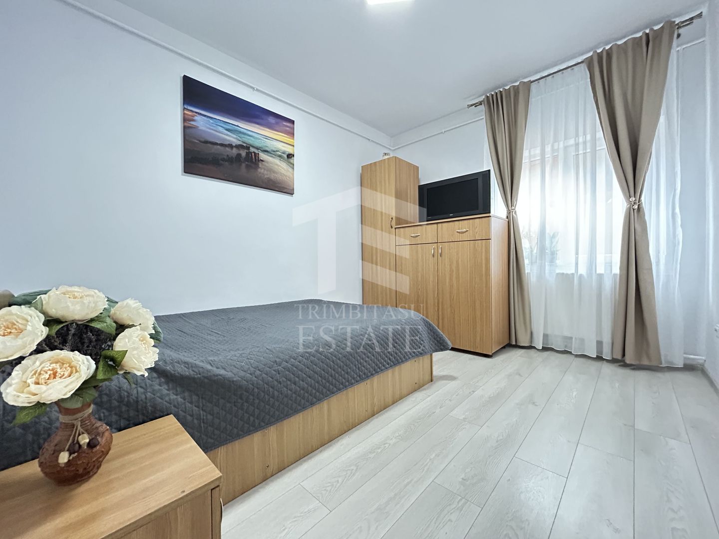 Afacere Turistică la Cheie | Pensiune 10 Camere | Eforie Nord - Poză 11